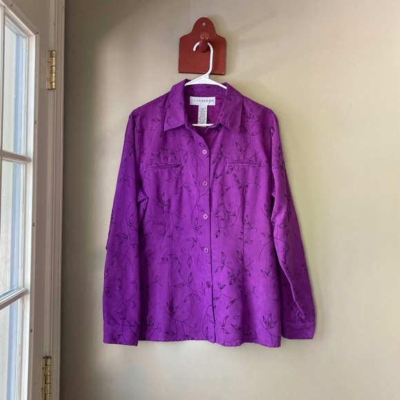 Vintage Sag Harbor Purple & Black Floral Embroidered Button Down Suede Top 14 - Picture 2 of 7